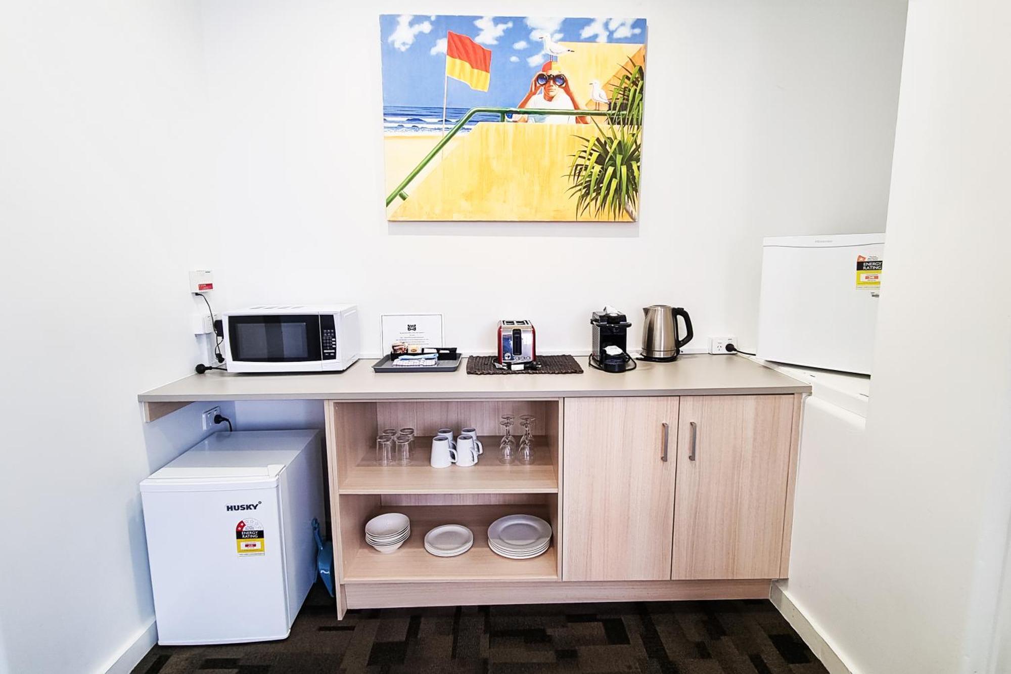 Tiki Hotel Apartments Surfers Paradise Gold Coast Dış mekan fotoğraf