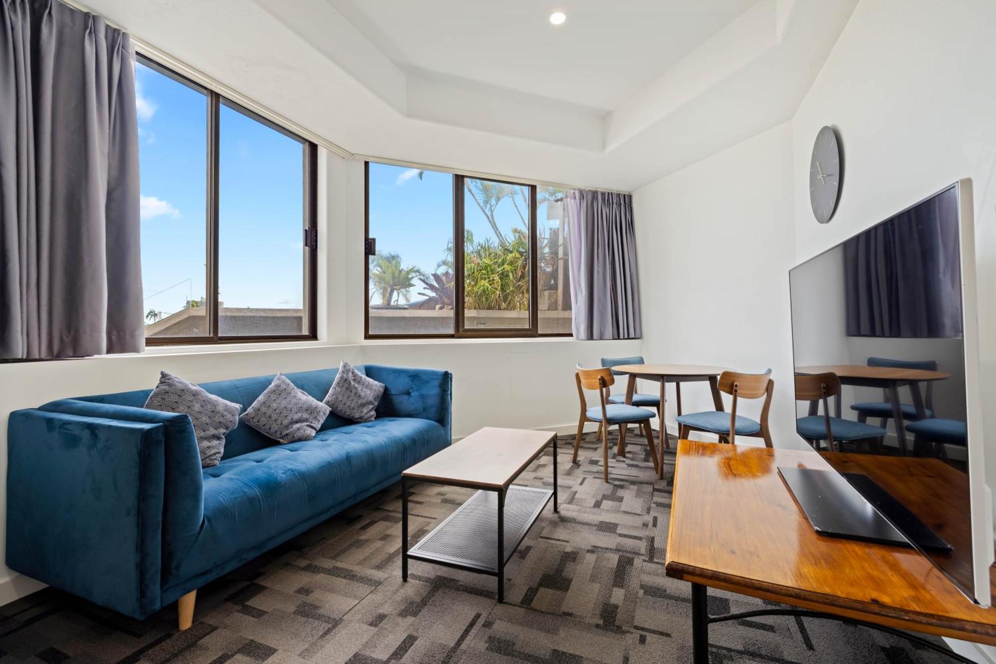 Tiki Hotel Apartments Surfers Paradise Gold Coast Dış mekan fotoğraf