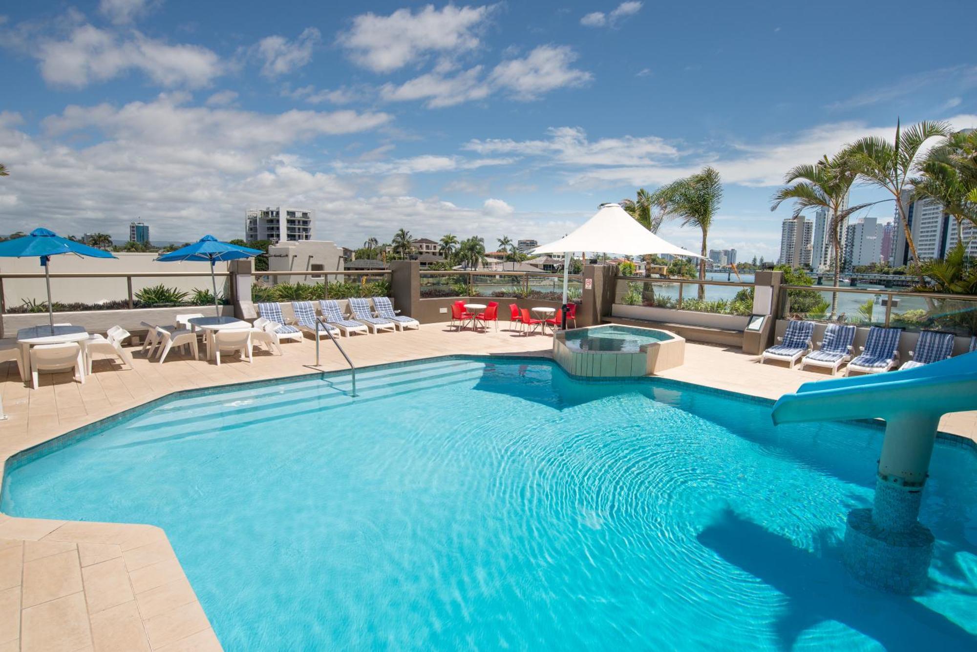 Tiki Hotel Apartments Surfers Paradise Gold Coast Dış mekan fotoğraf