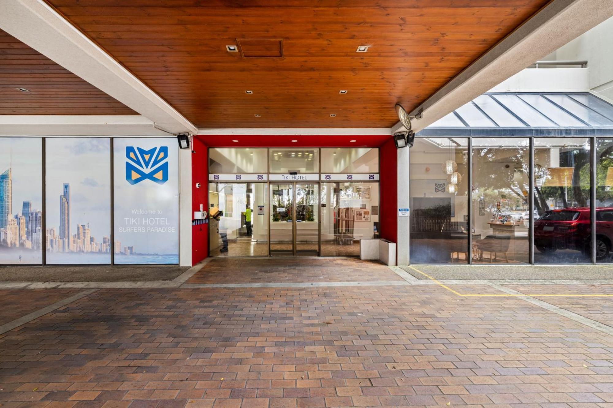 Tiki Hotel Apartments Surfers Paradise Gold Coast Dış mekan fotoğraf
